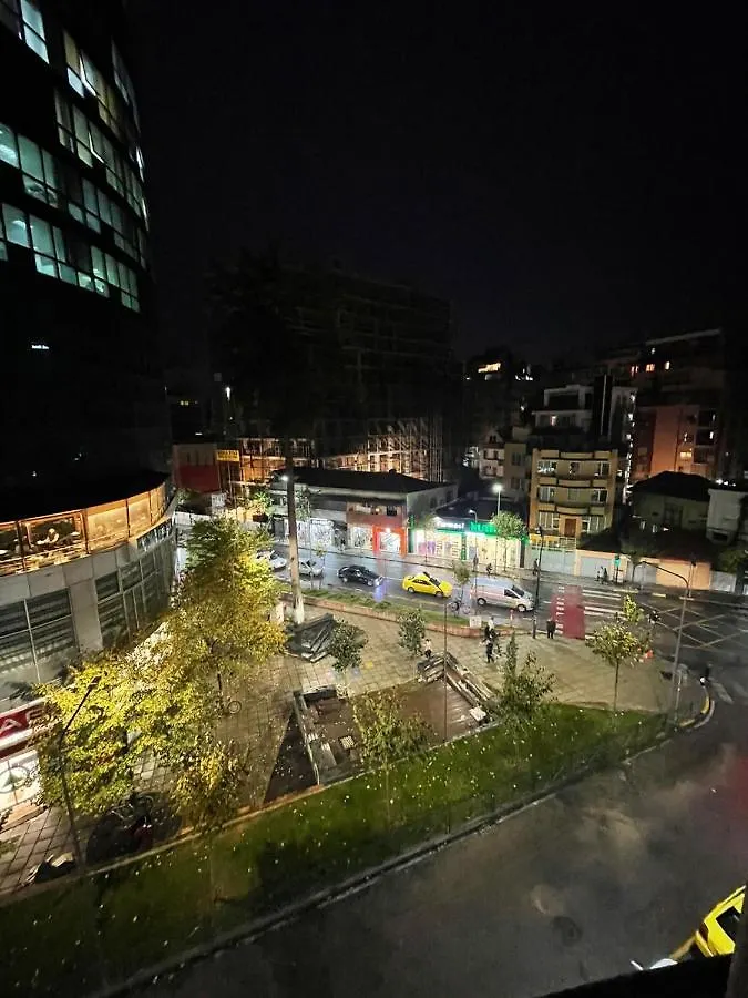 Deluxe Apartment In City Center Tirana Albania