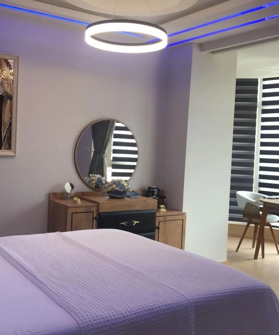 Deluxe Apartment In City Center Tirana